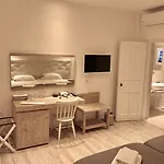 Acrogiali Beachfront Mykonos 普拉迪斯亚罗斯
