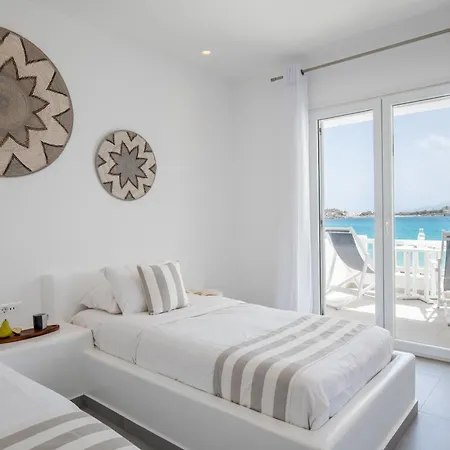 Hotel Acrogiali Beachfront Mykonos 4*