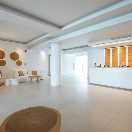 Acrogiali Beachfront Mykonos Hotel