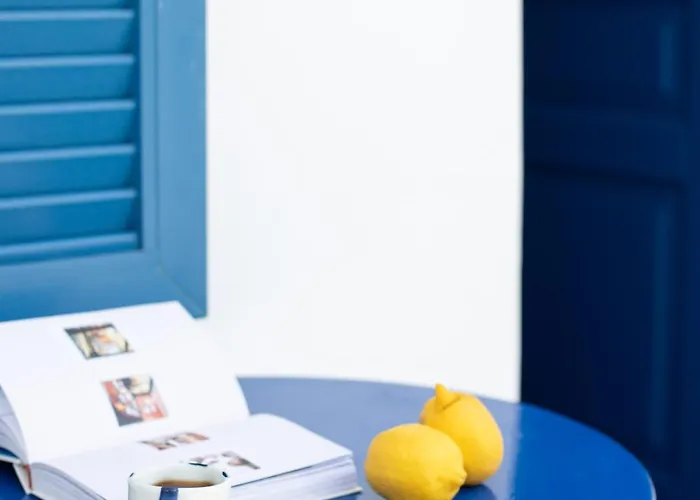 호텔 Acrogiali Beachfront Mykonos 4*