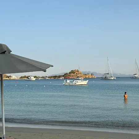 Acrogiali Beachfront Mykonos Отель Платис Ялос